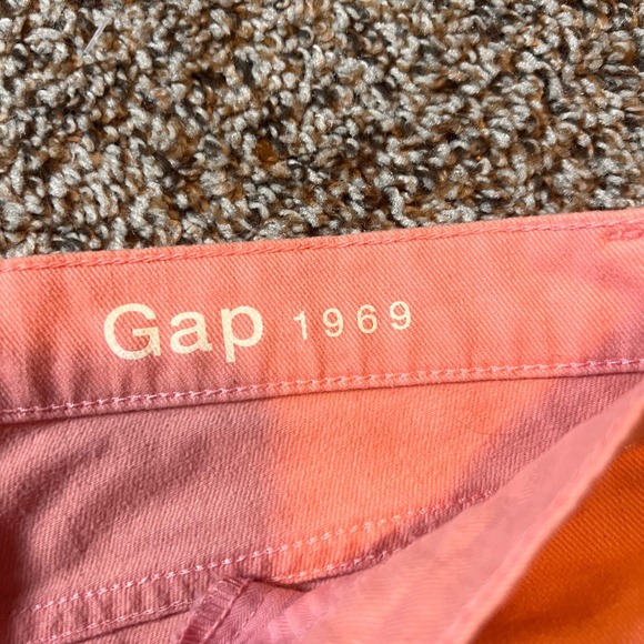 Gap 1969 Womens Peach Jeans Size 26 Relaxed Straight Leg Denim Casual - Picture 2 of 7